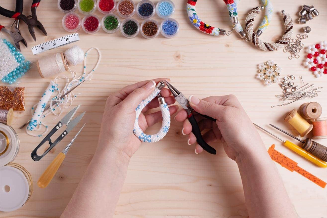 Professional Jewelry Making Tools Kit with Convenient Zipper Storage Case for Precise Jewelry Crafting and Efficient Jewelry Repair