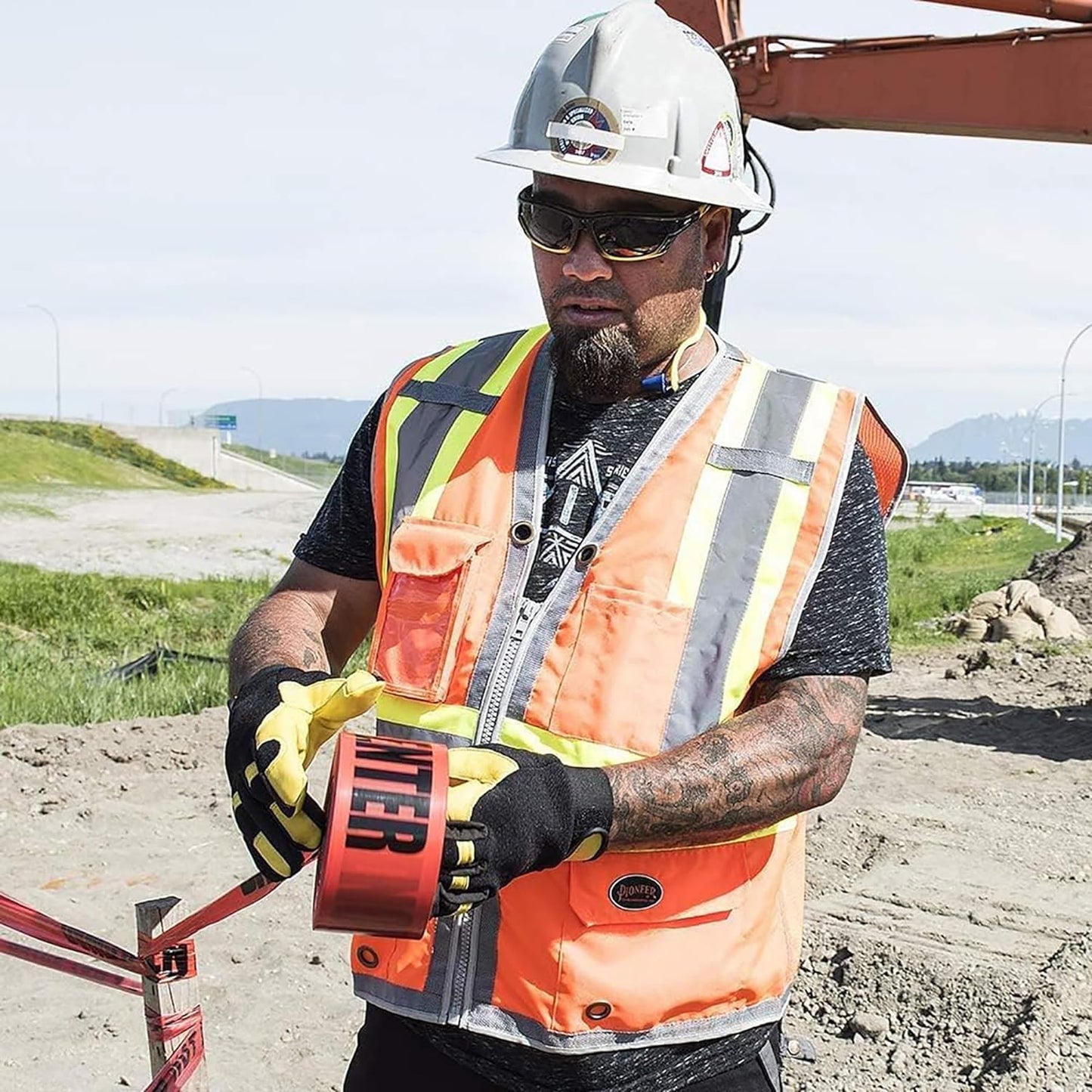 Hi Vis 300D Oxford Poly Mesh Surveyor's Safety Vest - Mesh Back with Zipper Closure - High Visibility Orange