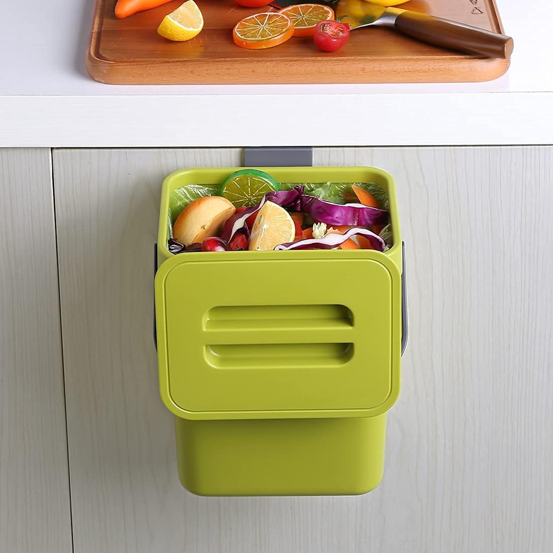 1.3 Gallon Kitchen Compost Bin: Designed for Countertop or Under Sink Use, with a Lid, Suitable for Hanging in Cupboards, Bathrooms, Camping, and Mounting Indoors - Green