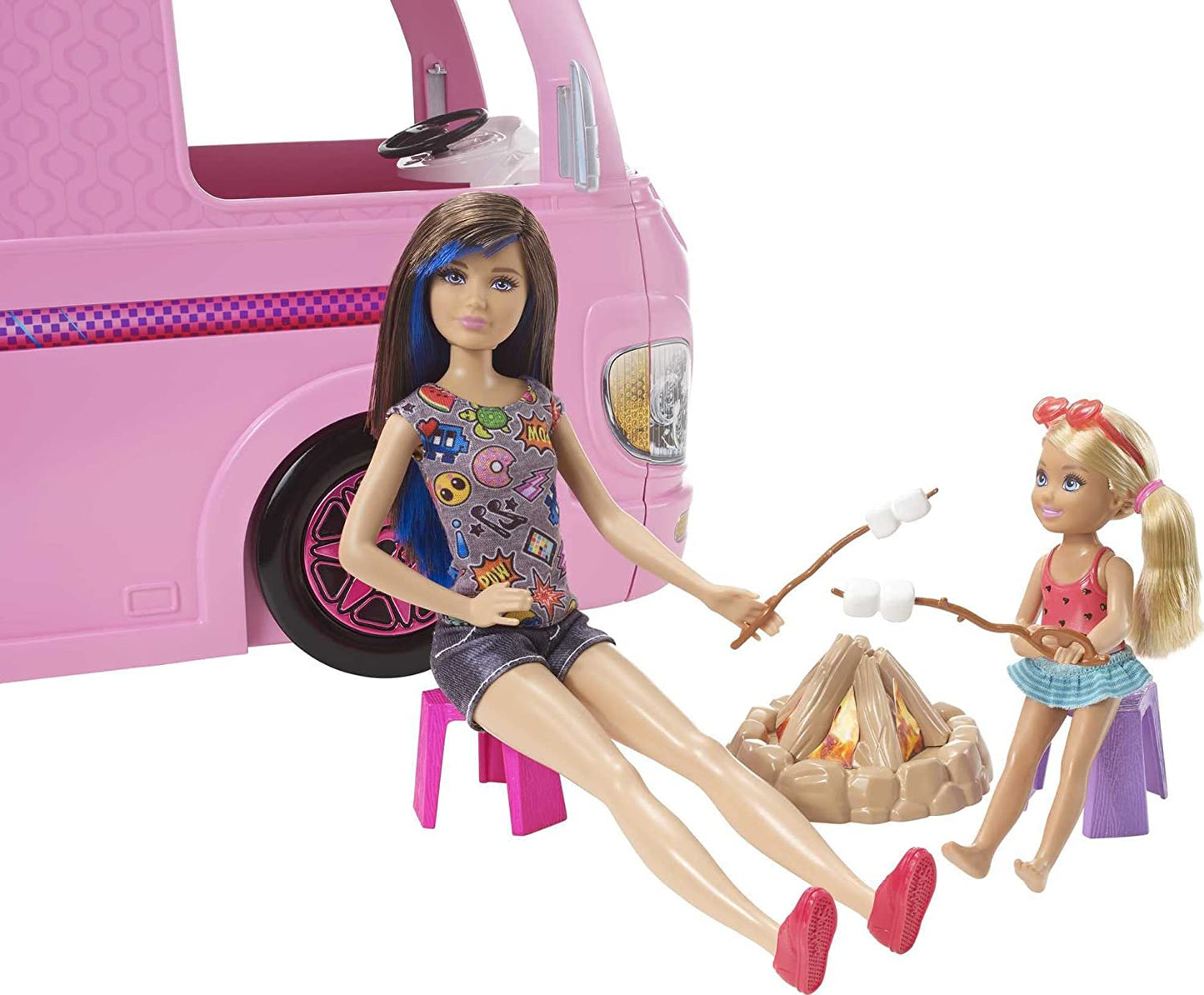 Dreamcamper Toy Vehicle - Camper Playset with 50 Accessories, including Furniture, Pool & Slide, Hammocks & Fireplace.