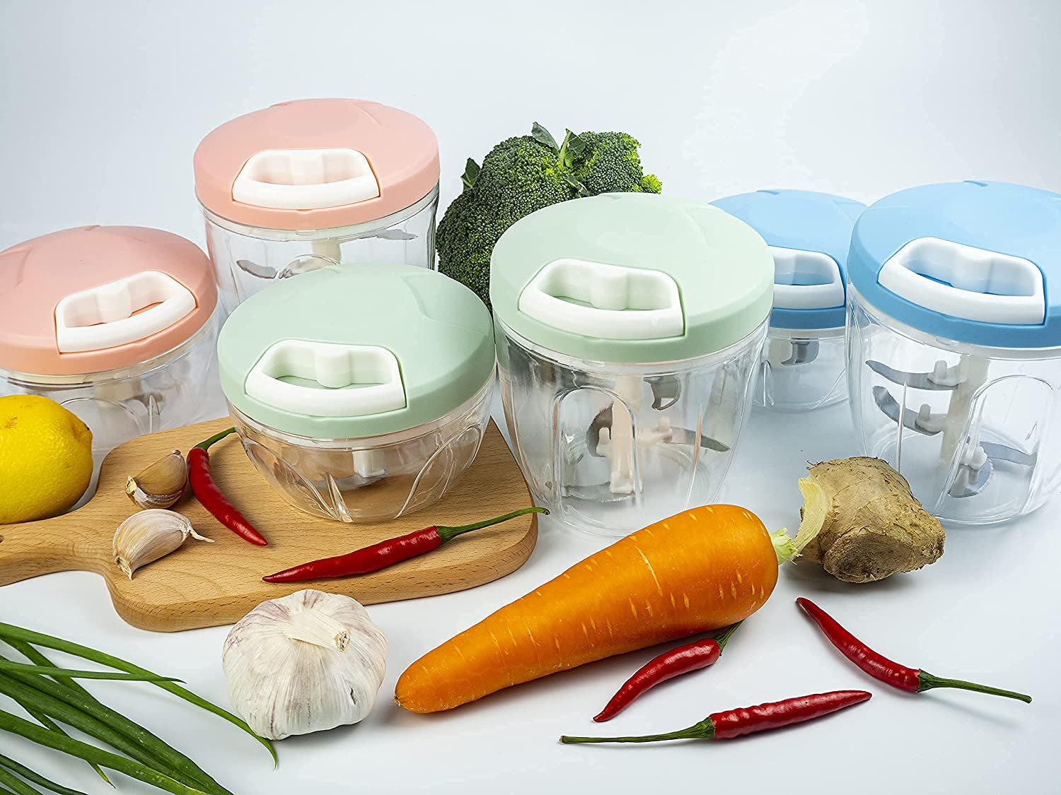 Manual Food Chopper: Efficient Hand-Pull Veggies Processor for Onions, Peppers, Carrots, Nuts - Essential Kitchen Gadget