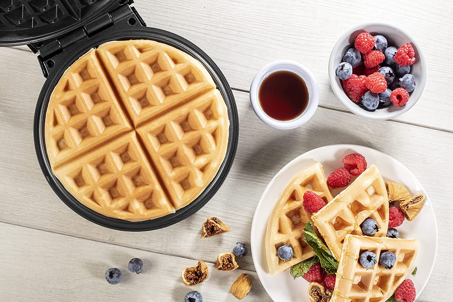 Classic Round Belgian Waffle Iron