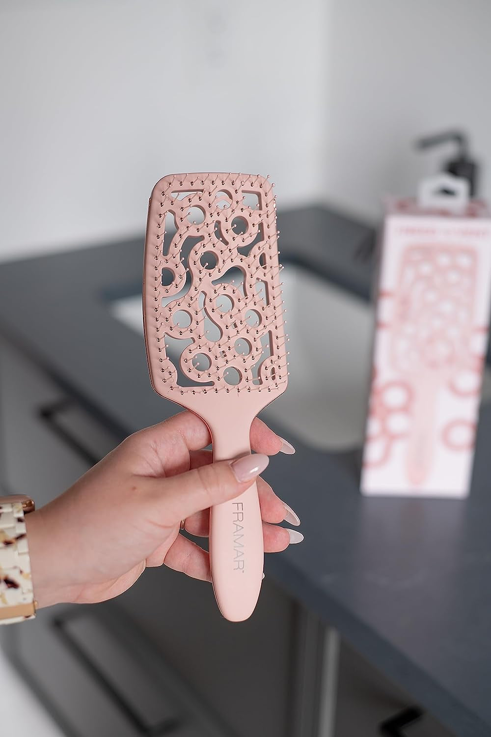 Vented Hair Brush for Women - Professional Wet Hair Brush with Curved Design for Easy Detangling, Blow Drying, and Hair Brush Drying; Suitable for Curly Hair; Available in Champagne Color.