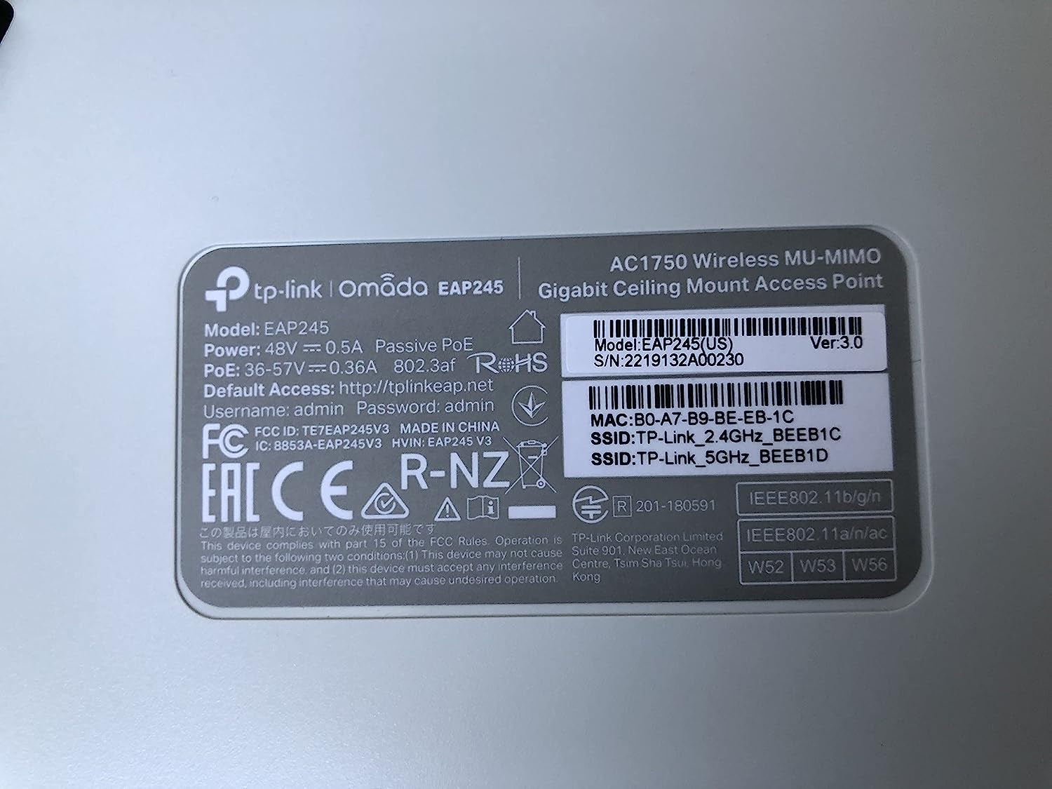 White AC1750 Gigabit Wireless Access Point (EAP245 V3) - Business WiFi Solution with Mesh Support - Seamless Roaming and MU-MIMO - PoE Powered - SDN Integrated - Cloud Access and Omada App