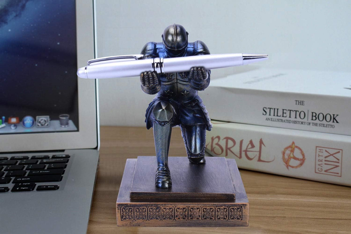 Resin Soldier Executive Desk Organizer - Unique Pen Stand and Pencil Holder for Home Decor