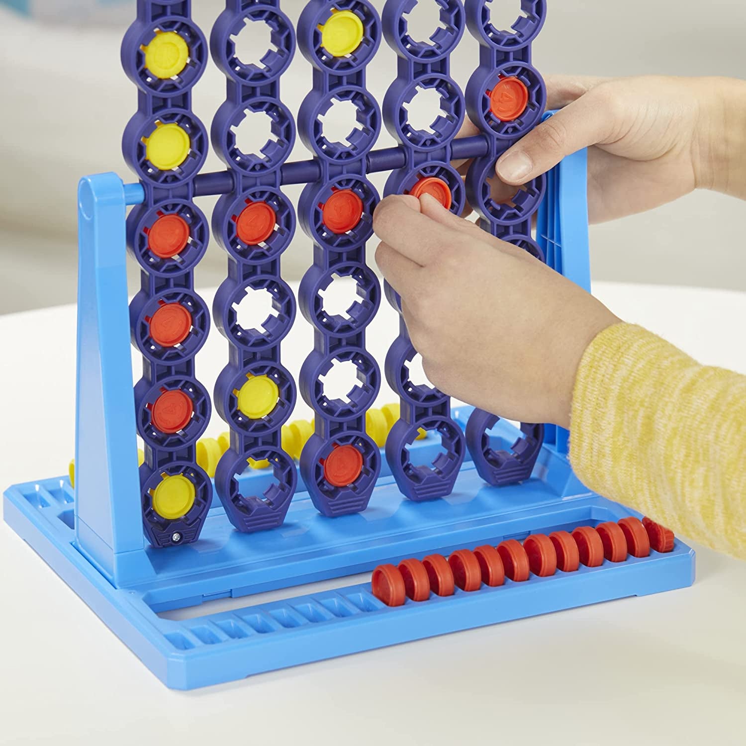 Connect 4 Spin Game, Spinning Connect 4 Grid, 2 Player Board Games for Family and Kids, Strategy Board Games, Ages 8 and Up (English & French)