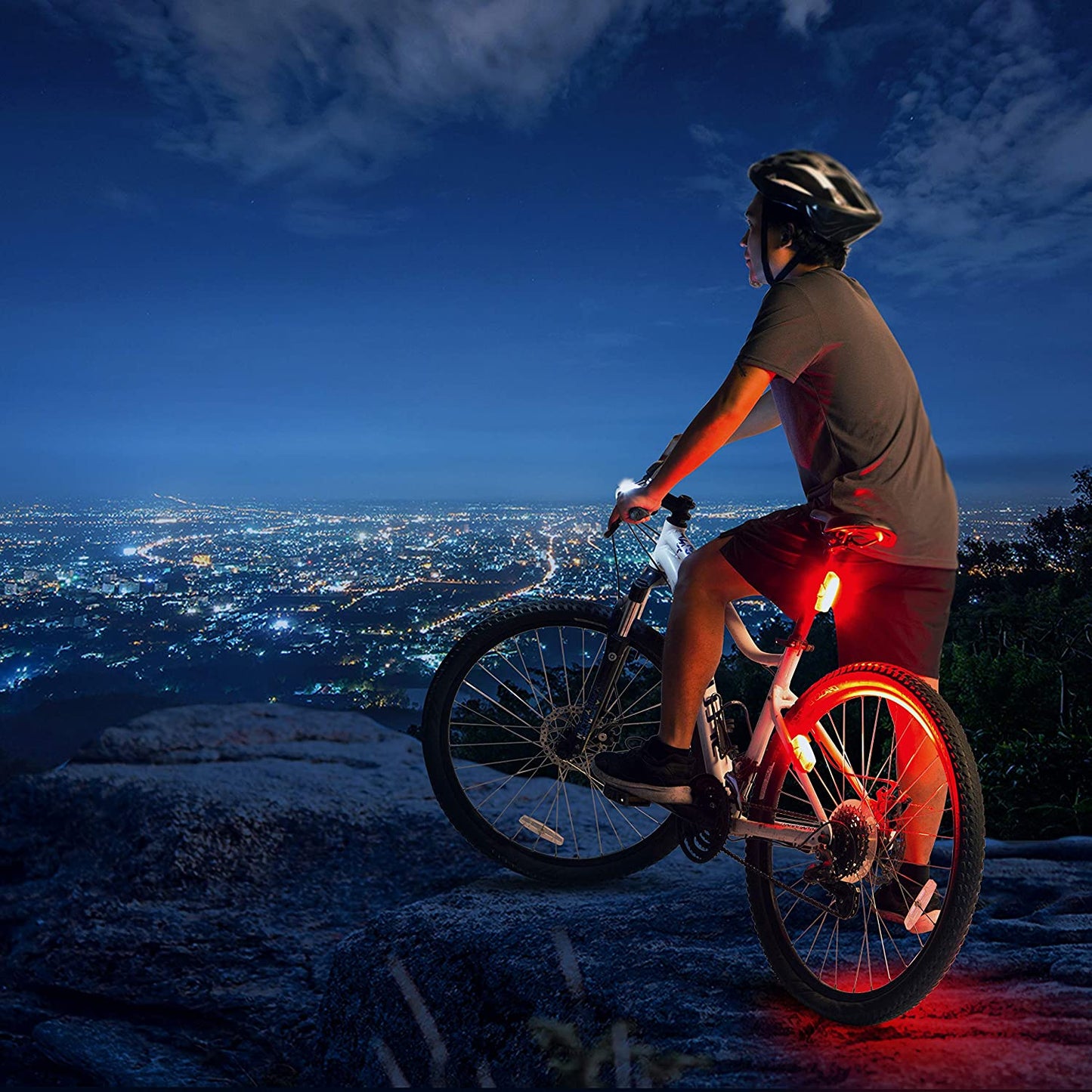 USB Rechargeable Bike Tail Light - High-Intensity 100 Lumens LED Bicycle Rear Light for Enhanced Cycling Safety