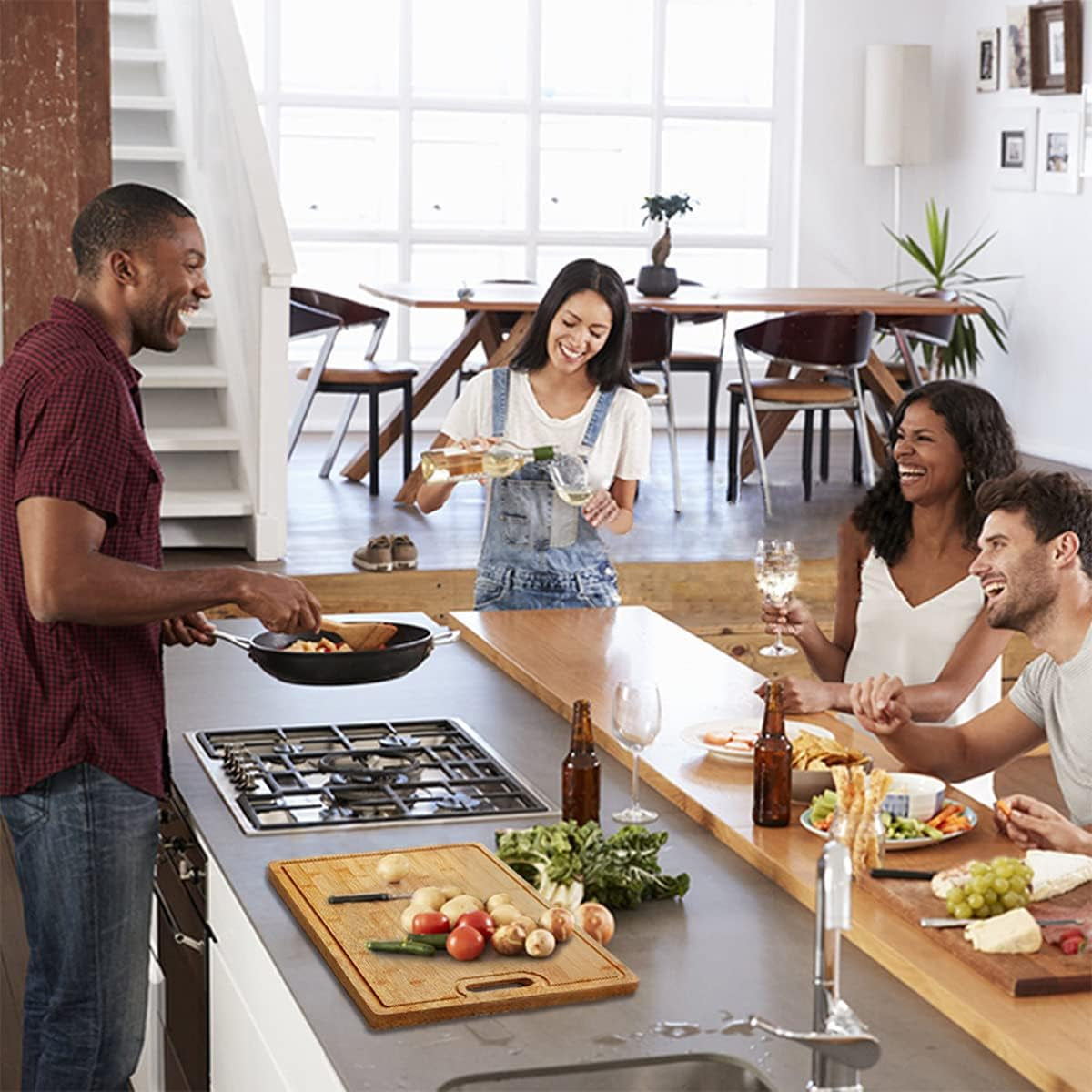 "Versatile Extra Large Bamboo Cutting Board: 17.1 * 13.3 inches with 3 Built-in Compartments and Juice Grooves. Heavy Duty Chopping Board for Meats, Bread, and Fruits. Ideal for Butcher Block and Carving Needs."