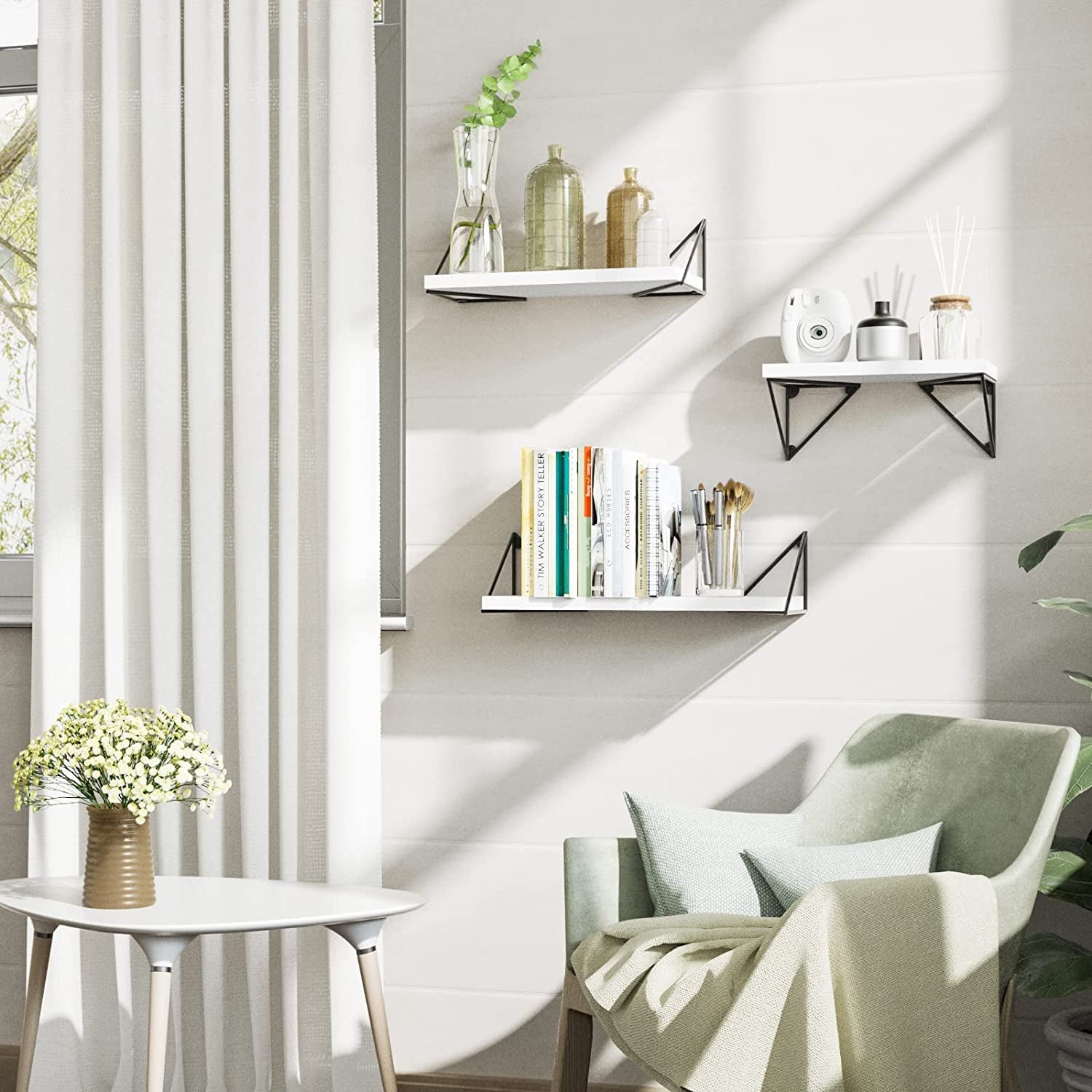 Set of 3 Floating Shelves - Wall Mounted - Rustic Design - Suitable for Bedroom, Bathroom, Living Room, and Kitchen - Color: White - Offers Stylish Wall Storage.